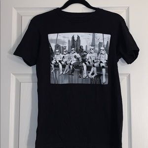 Star Wars small T-shirt with Darth Vader & storm troopers on a lunch break